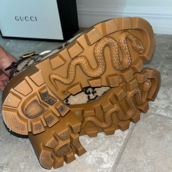 GUCCI BIG GG WOOL LACE UP COMBAT MOTO BOOTS - Picture 6 of 11